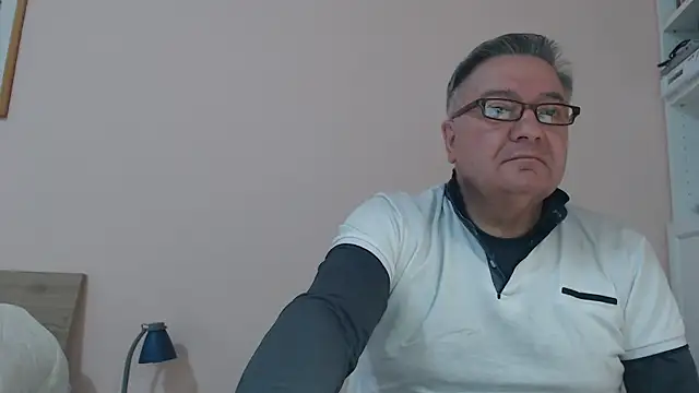 YOU6me online show from 02.15.25