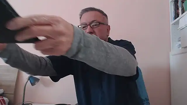 YOU6me online show from 10.20.25