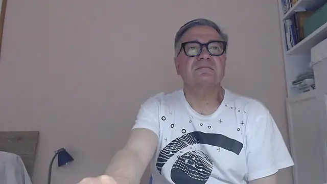 YOU6me online show from 06.18.26