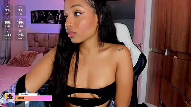 Snapshot of eimi_space chatting on 12.30.24 eimi space online show from 12.30.24