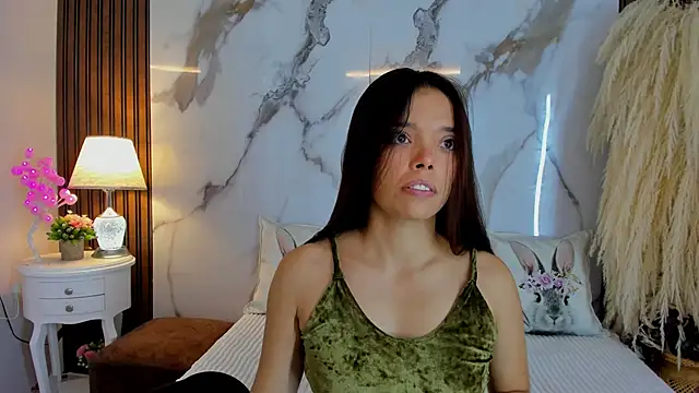 hannahill69 online show from 02.21.25