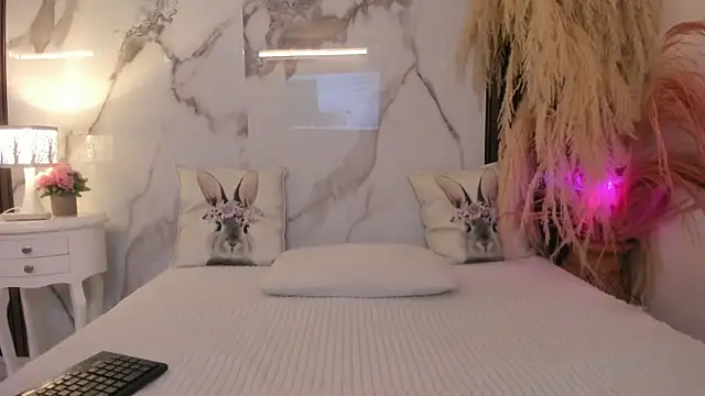 hannahill69 online show from 12.02.25