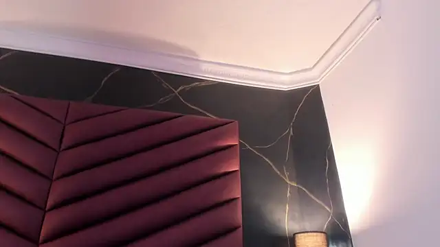 Snapshot of ValerySex_ chatting on 11.04.25 ValerySex online show from 11.04.25