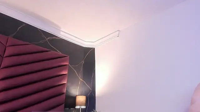 Snapshot of ValerySex_ chatting on 11.22.25 ValerySex online show from 11.22.25