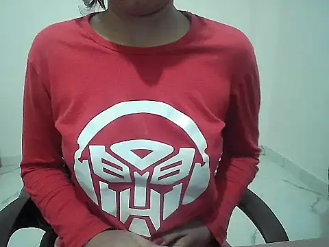 Snapshot of Bold-Radhika chatting on 12.20.24 Bold-Radhika online show from 12.20.24