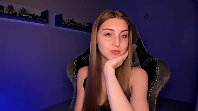 CassiaBlade1 online show from 01.07.25