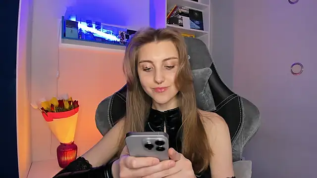 CassiaBlade1 online show from 03.10.25