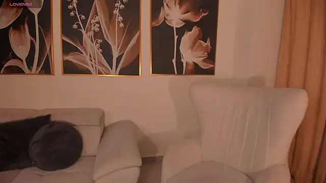 AnaDurant online show from 11.24.25