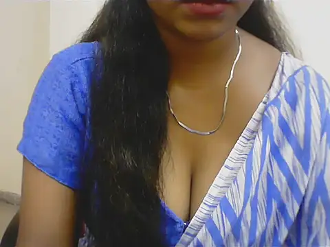 LovingPihu online show from 07.28.26