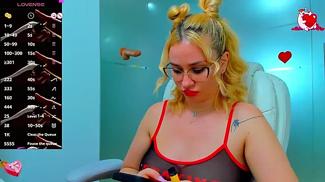 sassy madeline online show from 02.14.25