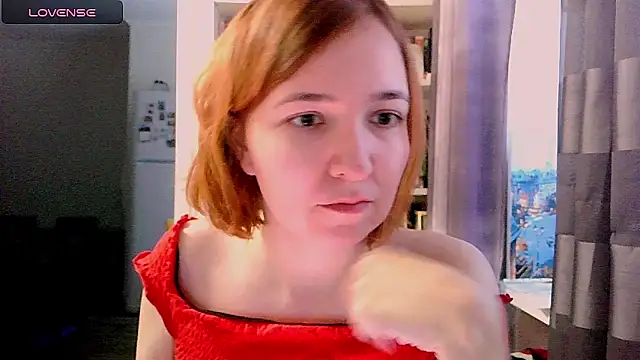 Snapshot of BrattyFoxyGirl chatting on 01.17.25 BrattyFoxyGirl online show from 01.17.25