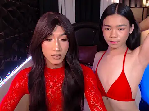 Snapshot of VerSexTs chatting on 09.24.25 VerSexTs online show from 09.24.25