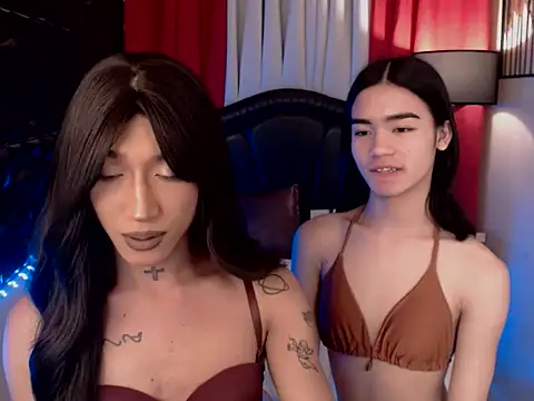 Snapshot of VerSexTs chatting on 11.26.25 VerSexTs online show from 11.26.25