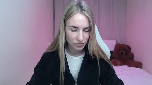 DeboraHorny online show from 04.25.26