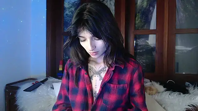 Snapshot of Lilith_Mark chatting on 12.03.24 Lilith Mark online show from 12.03.24