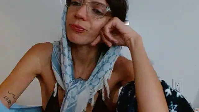 Snapshot of Labebe-rica chatting on 02.02.26 Labebe-rica online show from 02.02.26