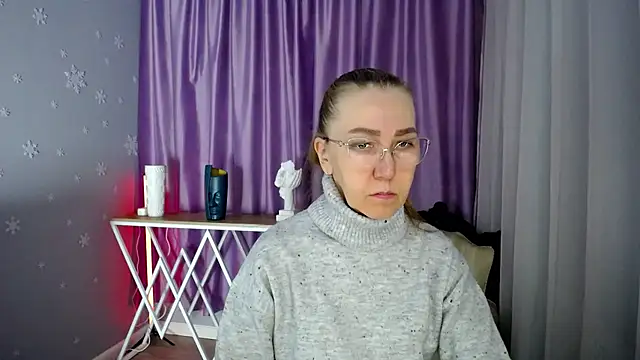 queen a n i online show from 01.18.25