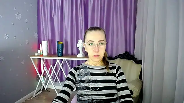 queen a n i online show from 03.07.25