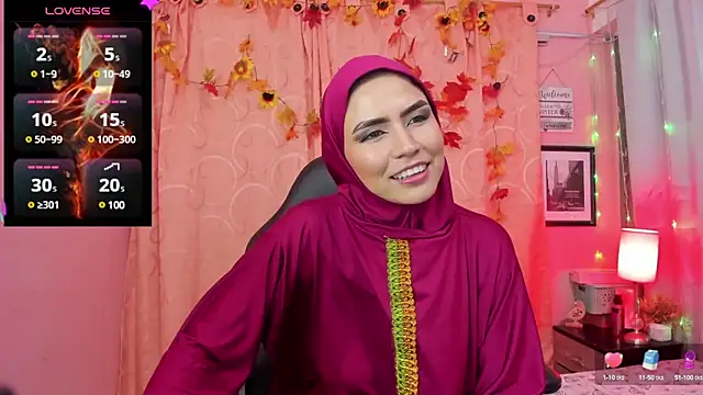 Snapshot of DarshaKhemu chatting on 12.21.24 DarshaKhemu online show from 12.21.24