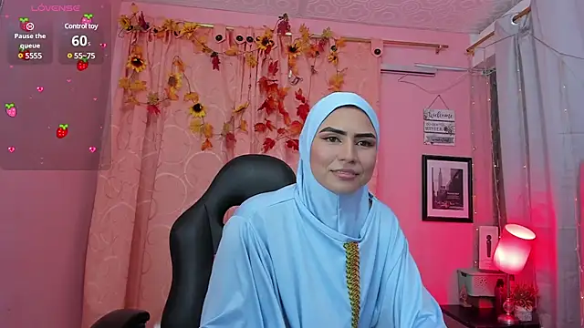 Snapshot of DarshaKhemu chatting on 03.03.25 DarshaKhemu online show from 03.03.25