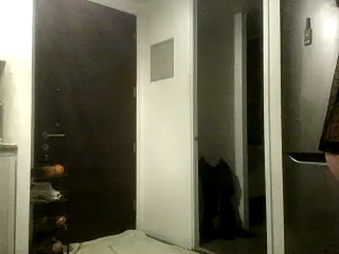 Snapshot of PenelopeSx chatting on 10.05.25 PenelopeSx online show from 10.05.25