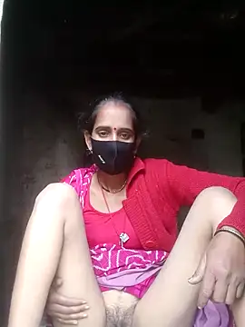 Snapshot of Mohni_Das chatting on 12.21.25 Mohni Das online show from 12.21.25