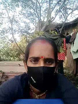 Snapshot of Mohni_Das chatting on 02.12.26 Mohni Das online show from 02.12.26