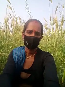 Snapshot of Mohni_Das chatting on 02.18.26 Mohni Das online show from 02.18.26