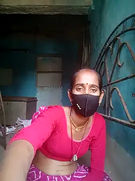 Snapshot of Mohni_Das chatting on 03.10.26 Mohni Das online show from 03.10.26