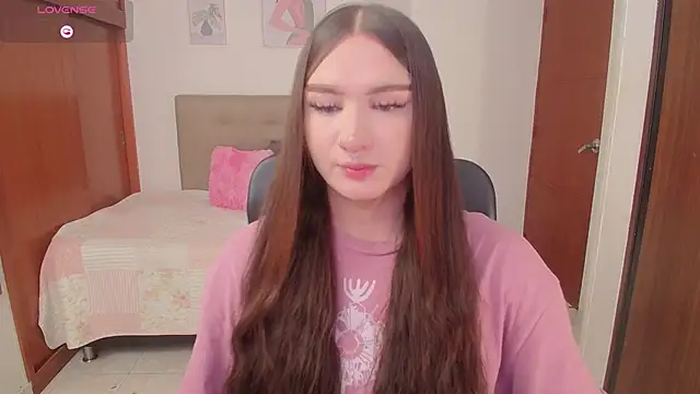 Snapshot of Miley_Baker chatting on 11.22.25 Miley Baker online show from 11.22.25