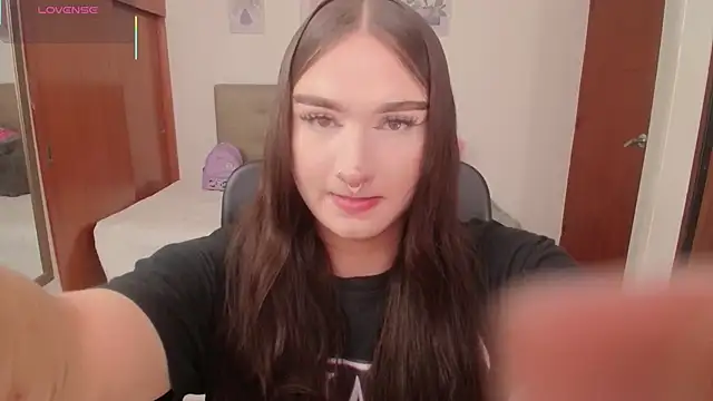 Miley Baker online show from 02.26.26