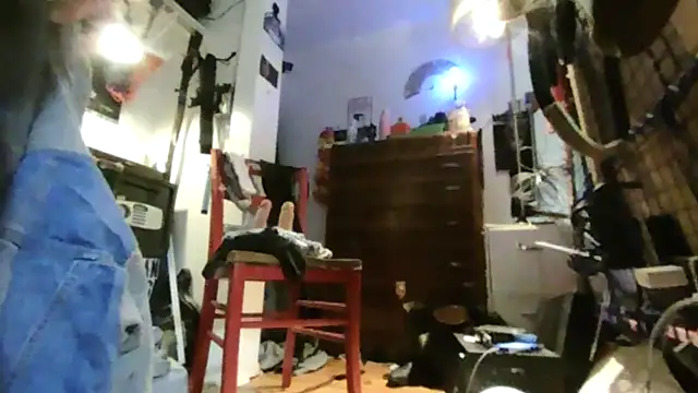 Snapshot of TheHellBilly chatting on 12.07.24 TheHellBilly online show from 12.07.24