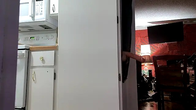 Snapshot of TheHellBilly chatting on 12.05.25 TheHellBilly online show from 12.05.25