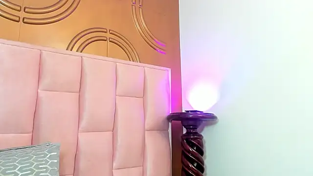 Snapshot of valeriaa19 chatting on 03.09.25 valeriaa19 online show from 03.09.25