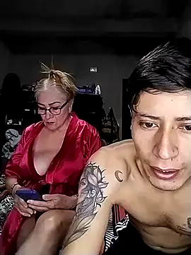 Snapshot of Sexytaty2022 chatting on 12.02.24 Sexytaty2022 online show from 12.02.24