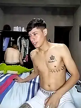 Snapshot of Sexytaty2022 chatting on 02.07.25 Sexytaty2022 online show from 02.07.25