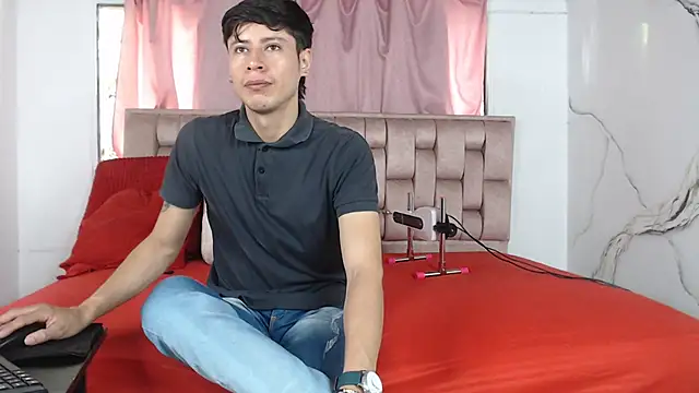 Sexytaty2022 online show from 04.22.26