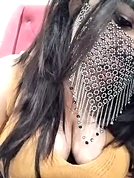 Alisha  Arora online show from 12.30.24