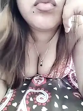 Alisha  Arora online show from 02.08.25
