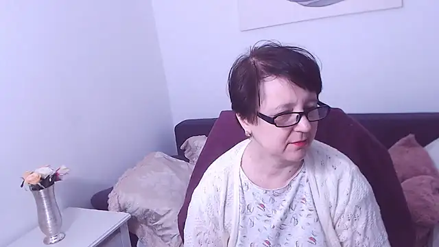 ChristaRose online show from 02.15.25