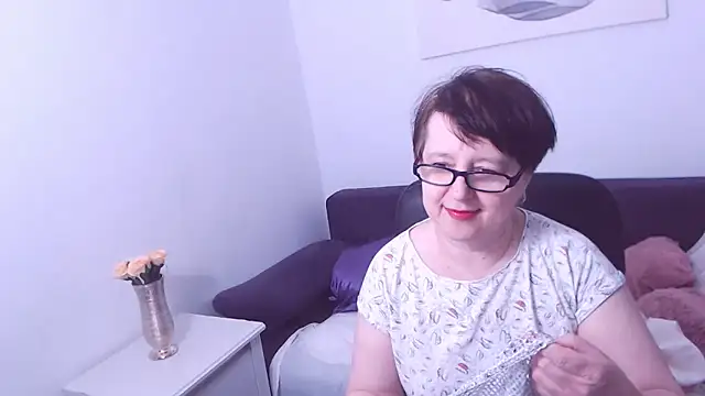 ChristaRose online show from 03.20.25