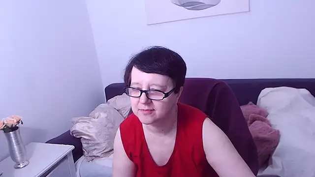 ChristaRose online show from 10.19.25