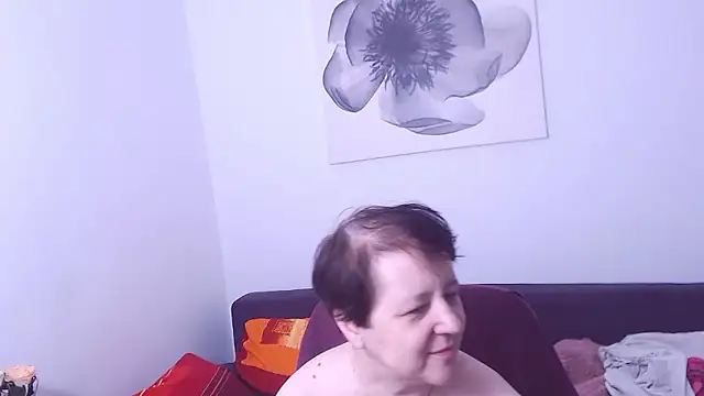 ChristaRose online show from 01.16.26