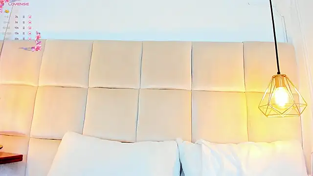 AnaisClark online show from 01.29.25