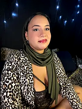 Snapshot of Maryam_yamal chatting on 10.10.25 Maryam yamal online show from 10.10.25