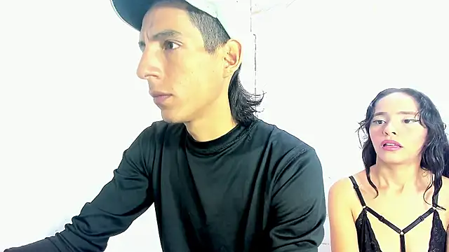 Snapshot of SecretsParty chatting on 07.30.26 SecretsParty online show from 07.30.26