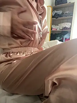 DulceMya6 online show from 10.24.25