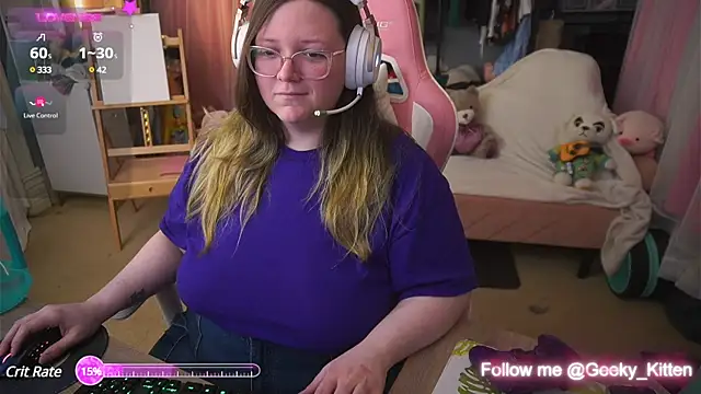 Snapshot of Geeky_Kitten chatting on 03.05.25 Geeky Kitten online show from 03.05.25