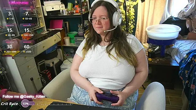Snapshot of Geeky_Kitten chatting on 09.13.25 Geeky Kitten online show from 09.13.25
