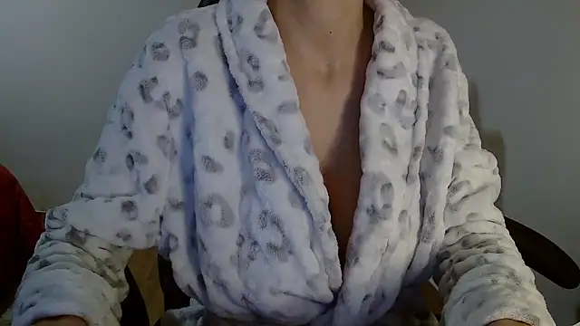 Vampirosa online show from 12.21.25